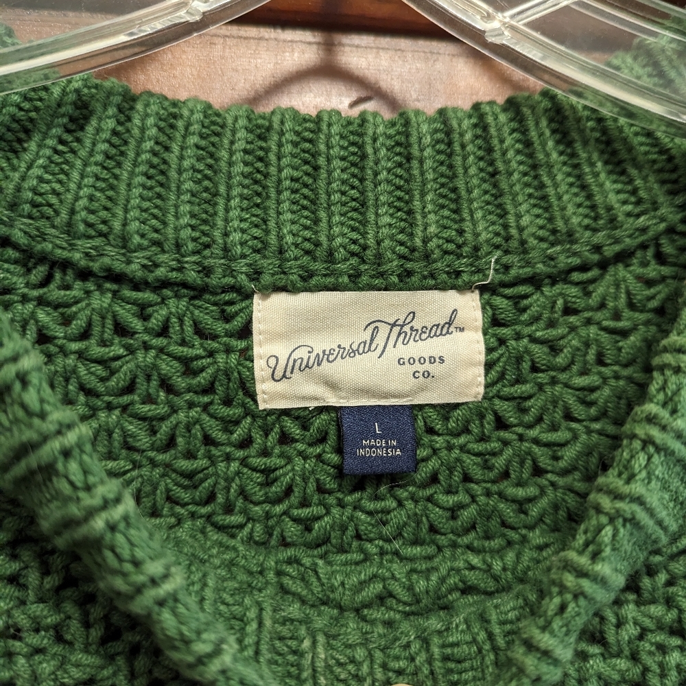 Sweater by Universal Thread - Picture 2 of 4